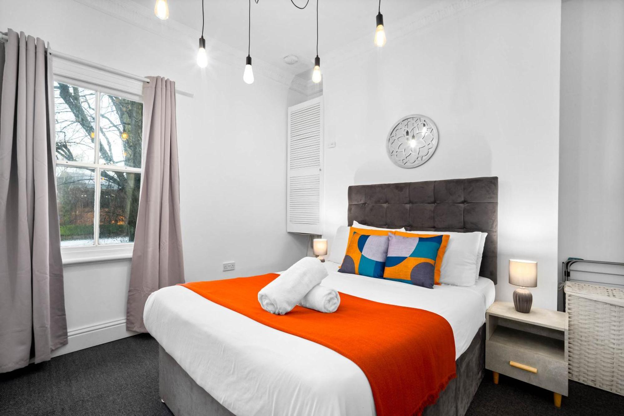 Luxury Apartment - Wolverhampton - Netflix - Smart Tv - Fast Wifi - 7Apc Esterno foto